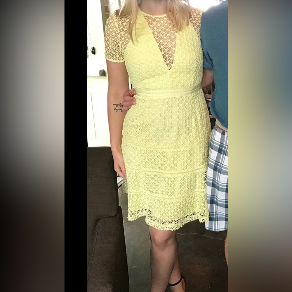 Adelyn Rae Yellow Fit and Flare Dress Size Small-WORN ONCE****